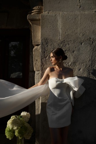 AnneMariee Bridal Modern MINI Standesamt Ballonarm Schleppe Junika Weddings-20220728-4